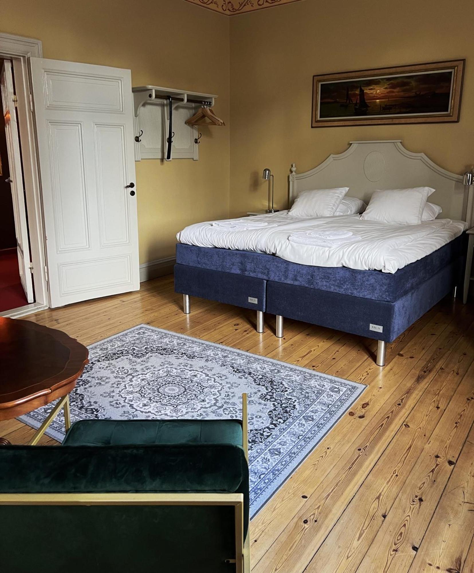 Park Hotel Linkoeping Fawlty Towers المظهر الخارجي الصورة